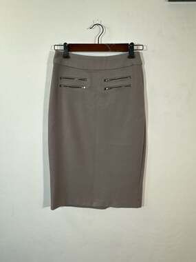 DE Collection Taupe Zipper Detail Pencil Skirt Size 0